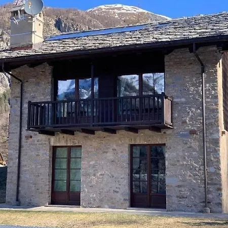 Di Lusso All'interno Del Prestigioso Complesso La Montanina Feriehus Courmayeur