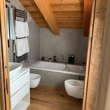 Di Lusso All'interno Del Prestigioso Complesso La Montanina